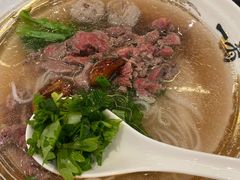 鲜烫牛肉牛丸粿条-一肴·牛肉粿条(深圳湾睿印店)