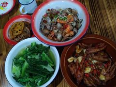 -老三样·美食研究中心(世贸路店)