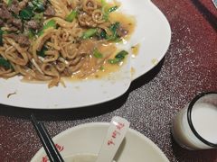 -牛肉彪·19年专注·潮汕牛肉火锅(祈福店)