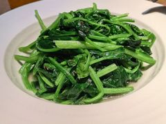 -纳鲁孜·新疆特色餐厅(上海悦荟广场店)