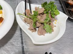 -曹胖子龙虾馆(黄桦路店)