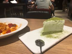 -必胜客(新中纬店)