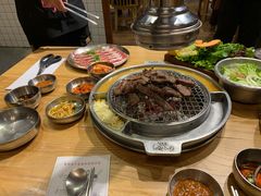 -姜虎东白丁烤肉(虹桥天地店)