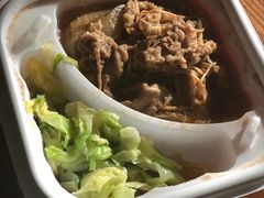 金针肥牛饭-南城香·饭香串香馄饨香(青年路店)