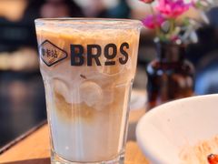 -Moka Bros 摩卡站(嘉华店)