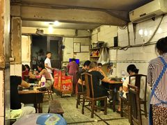 大堂-邓莽子老火锅(中兴路总店)