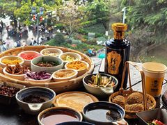 -包整·丝娃娃(甲秀楼景观店)