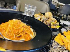 -INNS BAR 音乐酒吧餐厅