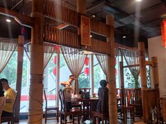-万重锦·人文川菜馆(骡马市店)