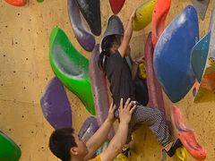 -问山MountQuest攀岩馆