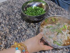 -正宗杨记普洱酸醋米线(总店)