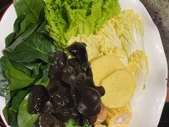 -晓宇重庆火锅(赛格国际购物中心店)