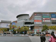 -百盛(莘庄店)