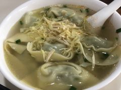 -绿杨馄饨临顿路店