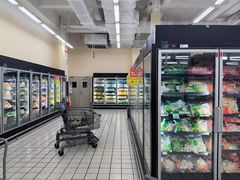 -领尚沃尔玛购物广场(大岭山玉屏路分店)