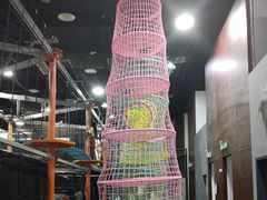 -嗨马乐动室内潮玩运动·团建·轰趴·桌游(南丰汇店)
