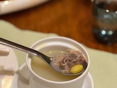 青城白果炖土鸡汤-青城山六善酒店·紫氣園中餐厅