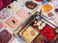 -海底捞火锅鲜切牛肉主题店(长寿路店)