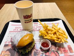 -The Habit Burger Grill 哈比特汉堡(爱琴海店)