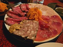 -羽深肉铺 Steak & Wine