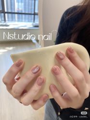 -尤米一站式美甲美睫