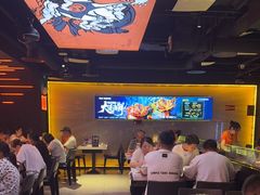 -鸣记脆皮烤鱼·海鲜烤鱼(三八广场店)