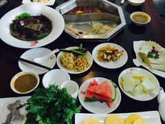 -重庆德庄火锅(体育中心店)