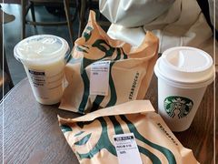 -星巴克(济南美莲广场店)