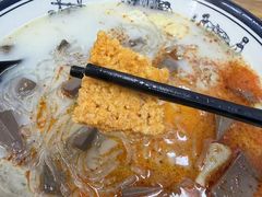 -鸭小妹鸭血粉丝(老门东店)