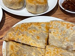 -清真吴记门钉肉饼·喜多利