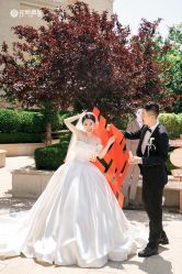 -拉瑞娜LaReine婚纱礼服高级定制