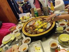 -老渔家·白族·石板烧·野生菌火锅(古城中心店)