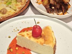 -阿妮叶李(光谷世界城店)