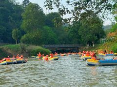 -清泉湾生态旅游度假区