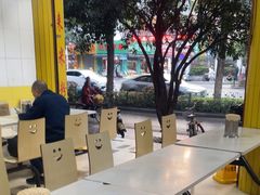 -又来米粉(穿山东路店)