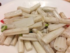 -肥肥虾庄·金牌油焖大虾(汉口城市广场店)