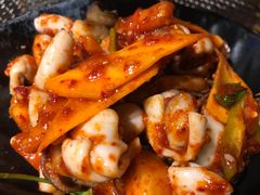 -鑫釜山海鲜烧烤(鑫丰国际店)
