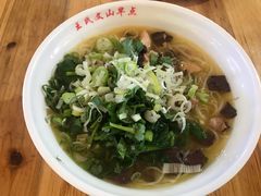 -文山荷鲜居(翠湖店)