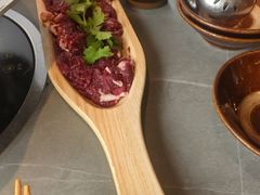 -苗阿哥酸汤牛肉火锅(体育场店)