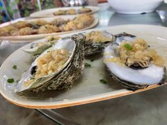 -四川小胡子海鲜(丁村万人海鲜广场店)