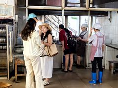 -正宗杨记普洱酸醋米线(总店)