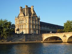 -Bateaux Mouches塞纳河游船
