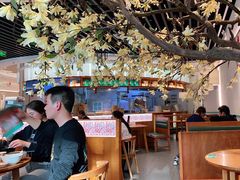 大堂-诚铭记·虾仁汤包·成都小吃(融创店)