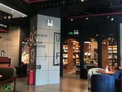 -西西弗书店&矢量咖啡(凯德晶萃广场店)