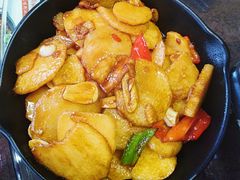 大盆口味山药-刘胖子家常菜·蹄花焖藕(中央花园店)