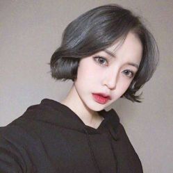 -时尚殿堂明星门店
