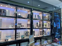 -博士眼镜(沙井京基百纳广场店)