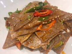 -嘻小北·兰州清汤牛肉面(太平洋森活天地店)