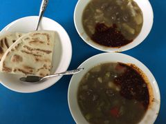 -刘老虎肉丸糊辣汤(总店)