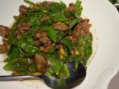 小炒黑猪肉-湘满甲·黄焖甲鱼创始者·湘菜·鲁菜(潘家园店)